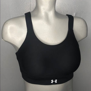 Under Armour Mid support vanish sports bra  size S